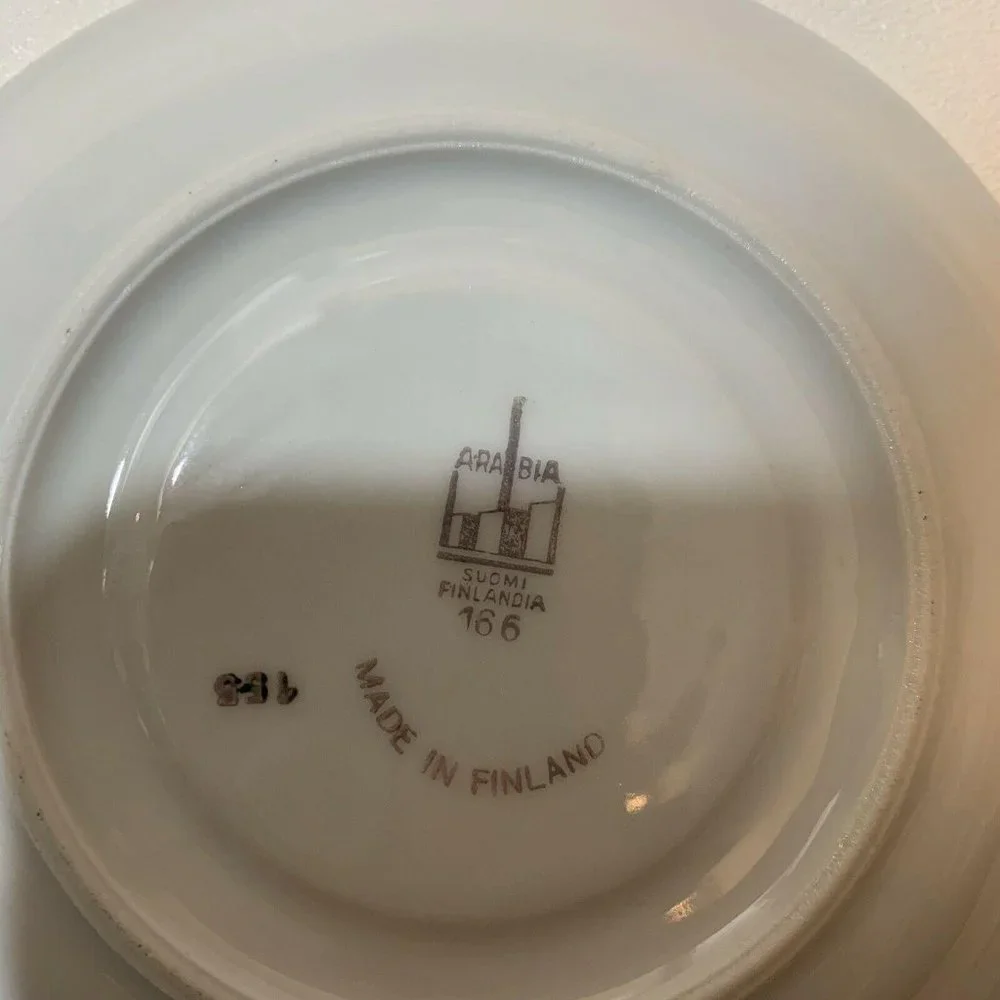 Vintage Arabia Suomi Finlandia 166‎ Floral Tea Cup